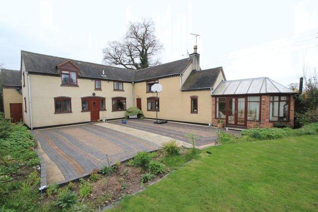  Image of 5 bedroom Detached house for sale in Croft Lane Gailey Stafford ST19 at Canal Cottage, Croft Lane, Gailey, ST19 5PY