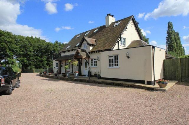  Image of 5 bedroom Equestrian Facility for sale in Lyne Hill Lane Penkridge Stafford ST19 at Lyne Hill Lane, Penkridge, Staffs.