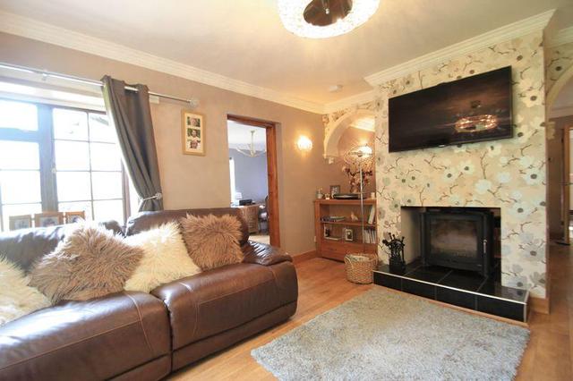  Image of 6 bedroom Detached house for sale in Teddesley Road Penkridge Stafford ST19 at Park Gate Lodge, Teddesley Road, Penkridge, ST19 5RH