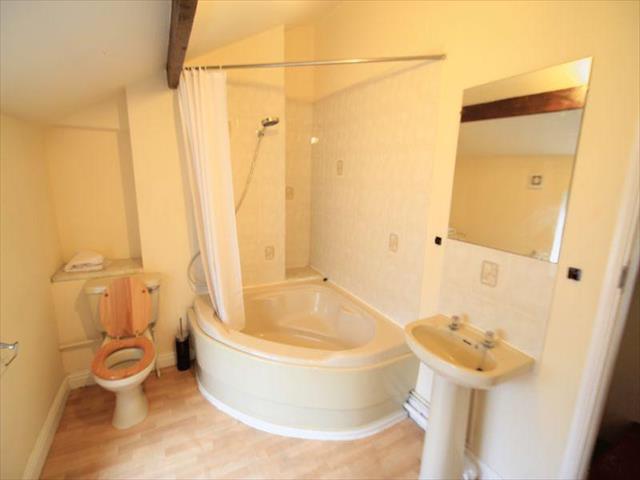  Image of 1 bedroom Terraced house to rent in Sandon Road Stafford ST16 at Sandon Road, Stafford ST16