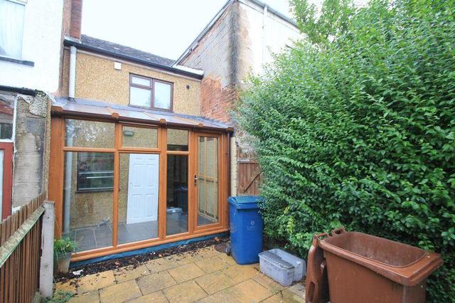  Image of 1 bedroom Terraced house to rent in Sandon Road Stafford ST16 at Sandon Road, Stafford ST16