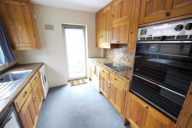  Image of 3 bedroom Detached house to rent in Orchard Close Cuffley Potters Bar EN6 at Orchard Close, Cuffley