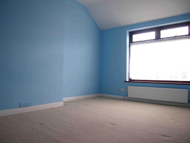  Image of 3 bedroom Semi-Detached house to rent in Frampton Road Gorseinon Swansea SA4 at Frampton Road, SA4
