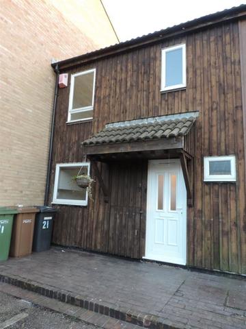  Image of 3 bedroom Terraced house to rent in Marsham Orton Goldhay Peterborough PE2 at Marsham, Orton Goldhay, Peterborough, PE2 5RL