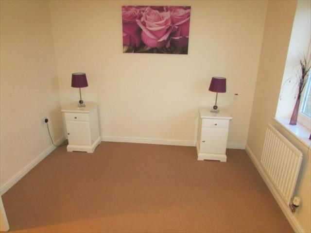  Image of 3 bedroom Town House to rent in Tuke Grove Wakefield WF1 at Tuke Grove, Parklands, Wakefield, WF1 4SL
