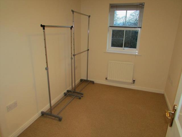  Image of 3 bedroom Town House to rent in Tuke Grove Wakefield WF1 at Tuke Grove, Parklands, Wakefield, WF1 4SL