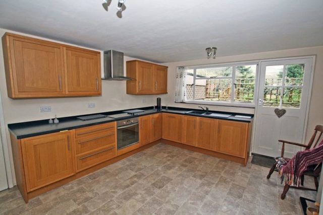  Image of 3 bedroom Cottage for sale in East Street Wareham BH20 at Wareham