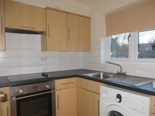  Image of 1 bedroom Flat to rent in Campion Court Grays RM17 at Campion Court, Grays