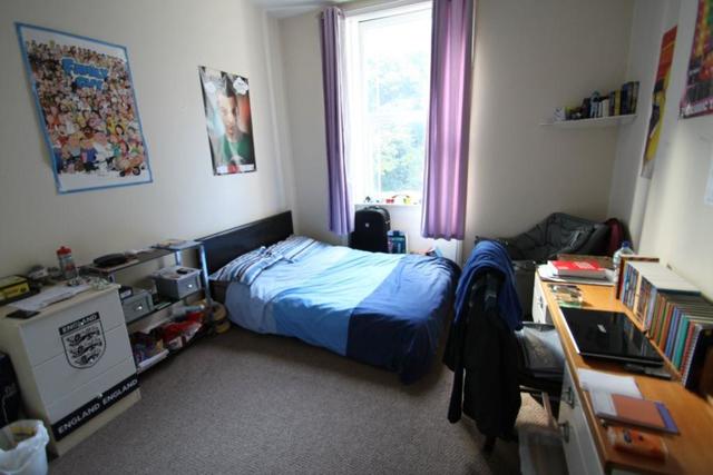  Image of 2 bedroom Property to rent in Parkers Road Sheffield S10 at Refurbished 2 bedroom flat, Broomhill.