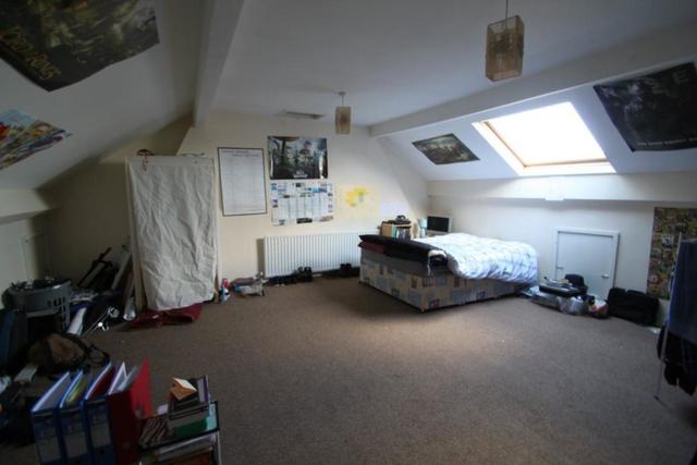  Image of 2 bedroom Property to rent in Parkers Road Sheffield S10 at Refurbished 2 bedroom flat, Broomhill.