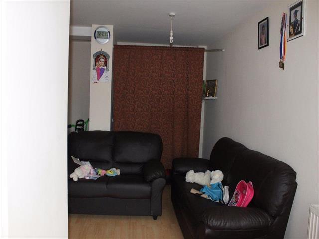  Image of Studio flat for sale in Station Road Harrow-on-the-Hill Harrow HA1 at Station Rd, Harrow