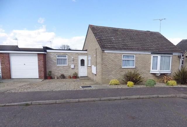  Image of 3 bedroom Detached Bungalow for sale in Torrey Close Heacham King