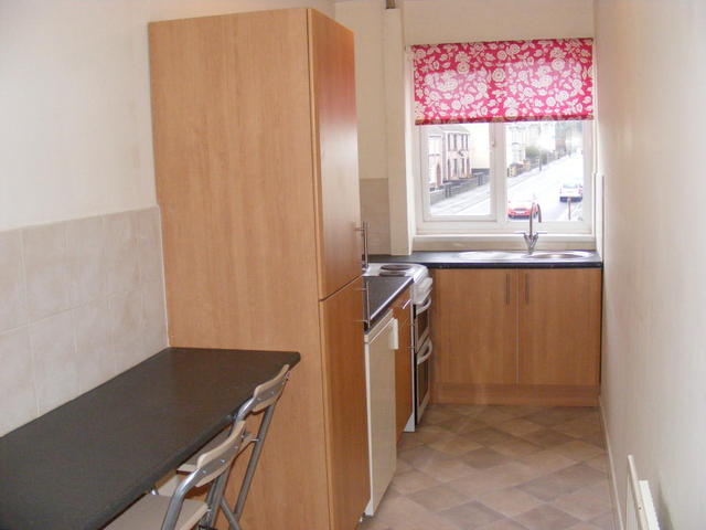  Image of 1 bedroom Flat to rent in Bryn Road Loughor Swansea SA4 at INC. UTILITY BILLS Bryn Road,Gorseinon,SA4