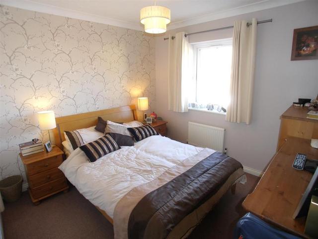  Image of 3 bedroom Semi-Detached house for sale in The Brambles Bishop