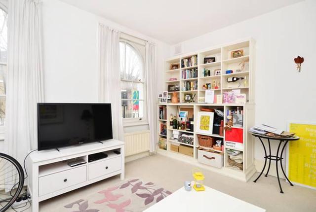  Image of 1 bedroom Maisonette to rent in Glenmore Road London NW3 at Glenmore Road, London, NW3