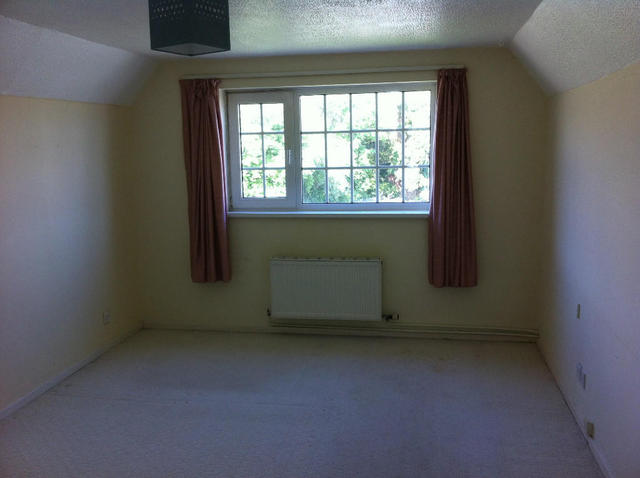  Image of 3 bedroom Detached house to rent in Heol Dylan Gorseinon Swansea SA4 at Heol Dylan, Gorseinon, SA4