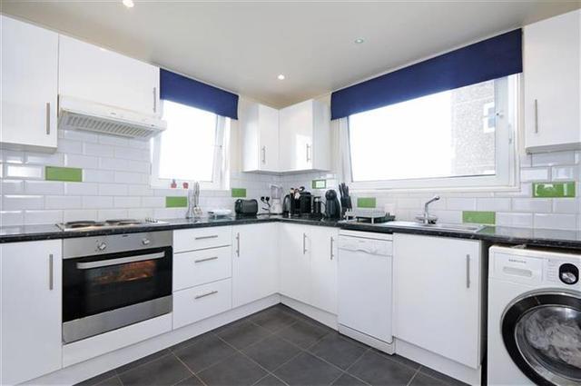  Image of 2 bedroom Flat to rent in Finlay Street London SW6 at Fulham, Pellant Road, SW6
