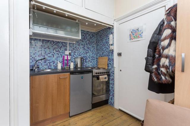  Image of Studio flat to rent in Gwendwr Road London W14 at Gwendwr, West Kensington, W14