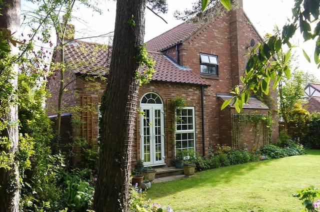  Image of 4 bedroom Detached house for sale in The Hall Spinney Howden Goole DN14 at The Hall Spinney, Howden