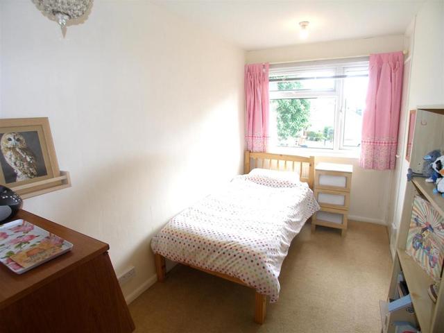  Image of 3 bedroom Terraced house for sale in Northolt Avenue Bishop