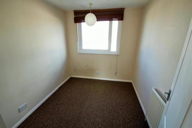  Image of 3 bedroom End of Terrace to rent in Queens Park Road Brighton BN2 at Queens Park Road, Brighton