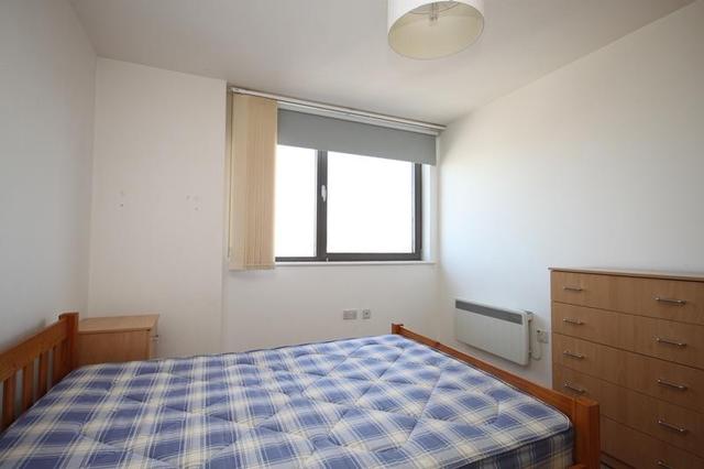 Image of 2 bedroom Flat to rent in Spencer Way London E1 at Kelday Heights, Spencer Way, London, E1