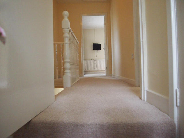  Image of 2 bedroom Terraced house to rent in Dinas Street Plasmarl Swansea SA6 at DINAS STREET, Swansea, SA6