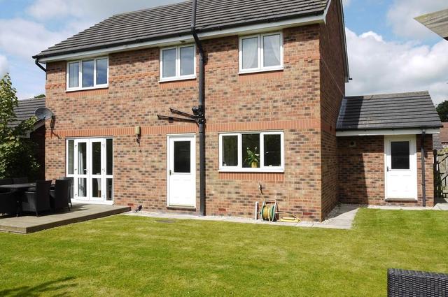  Image of 4 bedroom Detached house for sale in Manor Fields Rawcliffe Goole DN14 at Manor Fields, Rawcliffe