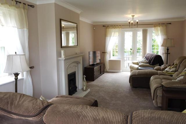  Image of 4 bedroom Detached house for sale in Blakeys Crossing Howden Goole DN14 at Blakeys Crossing, Howden