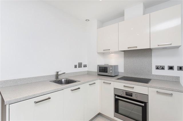  Image of 1 bedroom Flat to rent in Hay Currie Street London E14 at Panoramic Tower, Canary Wharf, E14