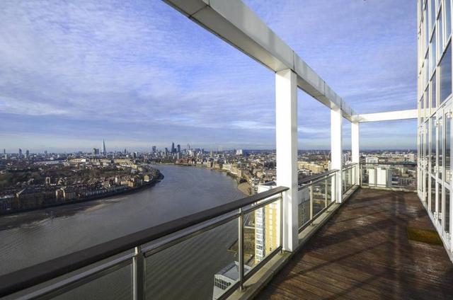  Image of 2 bedroom Flat to rent in Westferry Circus London E14 at Westferry Circus, Canary Wharf, E14
