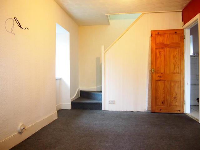  Image of 3 bedroom Semi-Detached house for sale in Brynamlwg Llanelli SA15 at Brynamlwg,Llanelli,Carmarthenshire,SA15