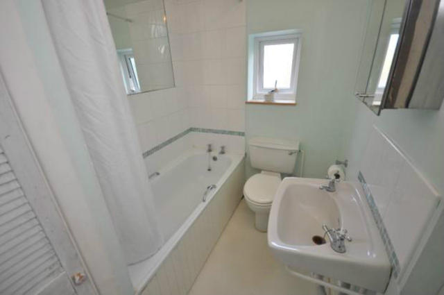  Image of 2 bedroom Semi-Detached house to rent in Dimsdale Crescent Bishop