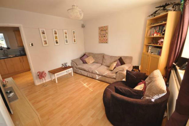  Image of 2 bedroom Semi-Detached house to rent in Dimsdale Crescent Bishop