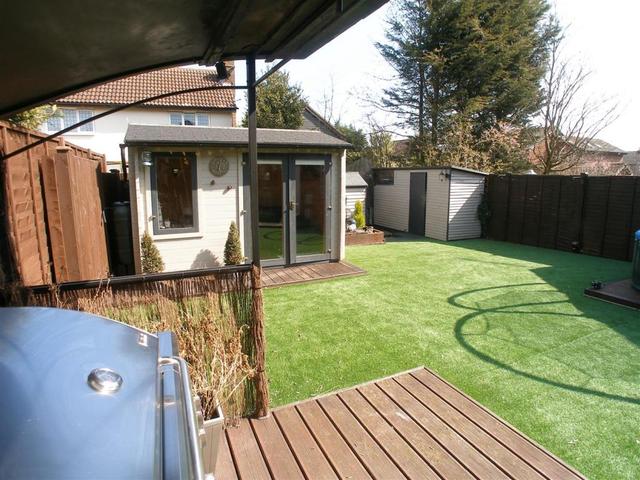  Image of 3 bedroom Detached house for sale in Gibbs Field Thorley Bishop