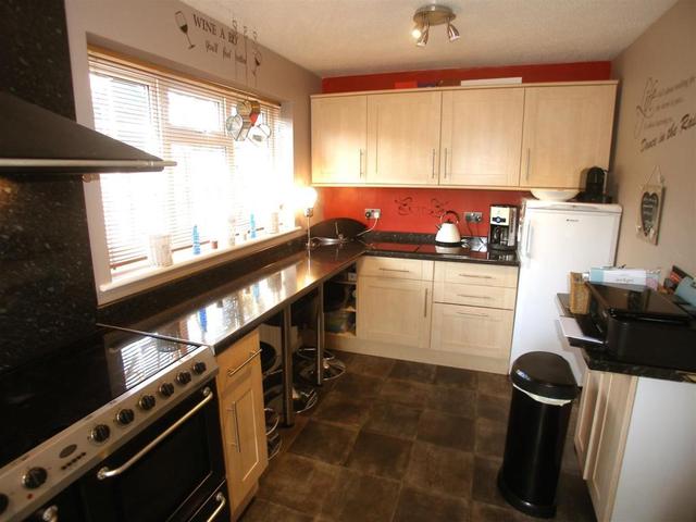  Image of 3 bedroom Detached house for sale in Gibbs Field Thorley Bishop