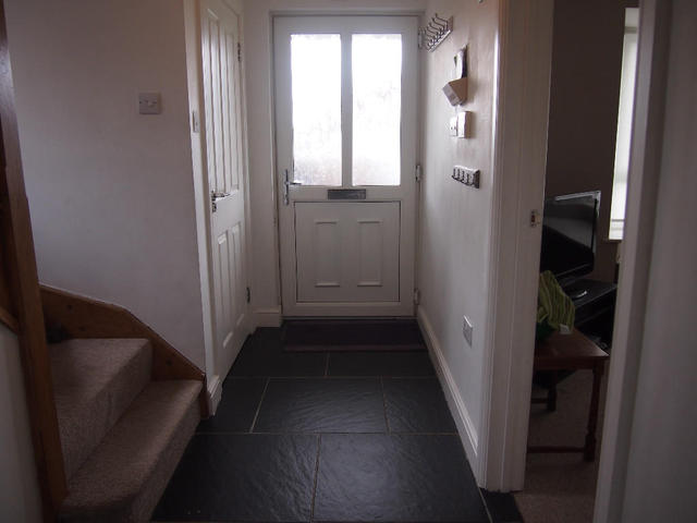  Image of 4 bedroom Semi-Detached house to rent in Cecil Road Gorseinon Swansea SA4 at Cecil Road, SA4