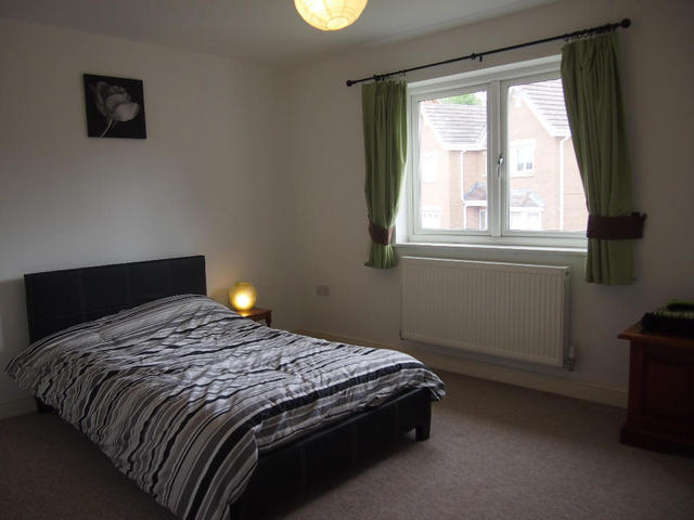  Image of 4 bedroom Semi-Detached house to rent in Cecil Road Gorseinon Swansea SA4 at Cecil Road, SA4