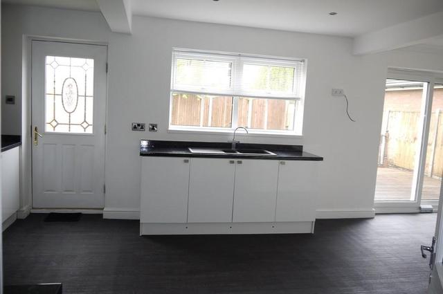 Image of 4 bedroom Detached house for sale in Sir Len Hutton Drive Goole DN14 at Sir Len Hutton Drive, Goole