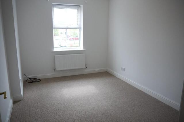  Image of 4 bedroom Detached house for sale in Sir Len Hutton Drive Goole DN14 at Sir Len Hutton Drive, Goole