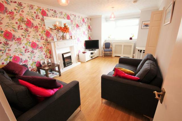  Image of 2 bedroom Flat for sale in Ingram Crescent West Hove BN3 at Ingram Crescent West, Hove