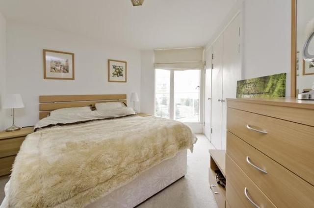  Image of 2 bedroom Flat to rent in St. Johns Wood Road London NW8 at St Johns Wood Road, London, NW8