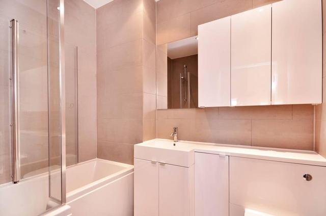  Image of 2 bedroom Flat to rent in Hofland Road London W14 at Hofland Road, Holland Park, W14