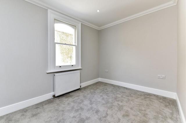  Image of 2 bedroom Flat to rent in Holland Road London W14 at Holland Road, Notting Hill, W14