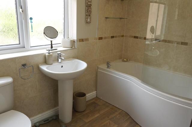  Image of 4 bedroom Detached house for sale in Riverdale Road Swinefleet Goole DN14 at Riverdale Road, Swinefleet