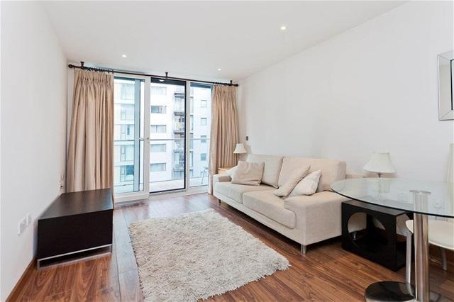 Image of 1 bedroom Flat to rent in Fairmont Avenue London E14 at Ontario Tower, Canary Wharf, E14