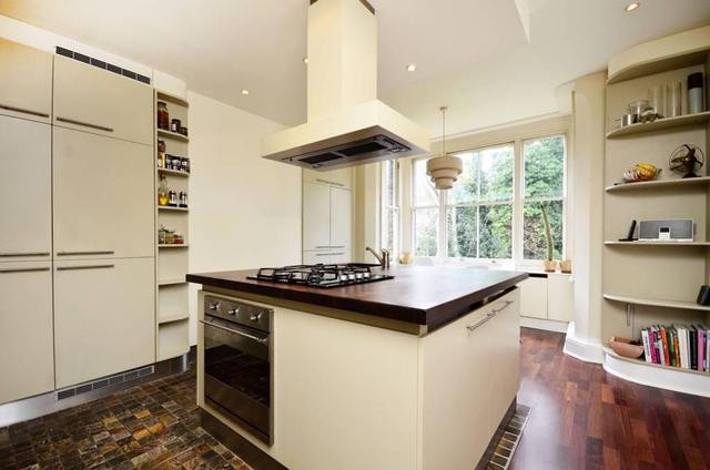  Image of 3 bedroom Flat to rent in Craven Hill Gardens London W2 at Craven Hill Gardens, Bayswater, W2
