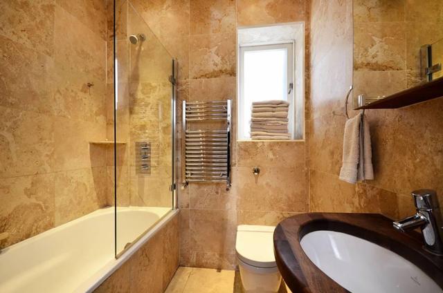  Image of 3 bedroom Flat to rent in Craven Hill Gardens London W2 at Craven Hill Gardens, Bayswater, W2