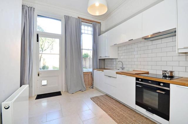  Image of 3 bedroom Maisonette to rent in Hermitage Street London W2 at Hermitage Street, Bayswater, W2