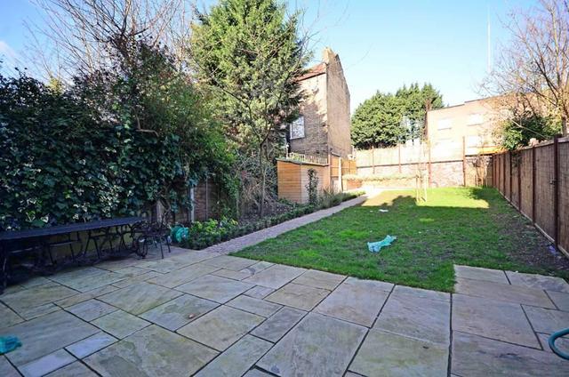  Image of 3 bedroom Maisonette to rent in Hermitage Street London W2 at Hermitage Street, Bayswater, W2